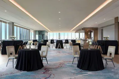 Photo 3 - Renaissance Dallas Hotel