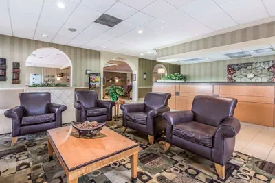 Photo 3 - Clarion Inn Morgan City