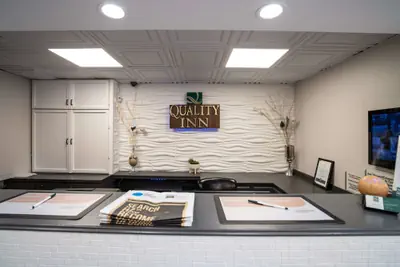Photo 4 - Quality Inn Cromwell - Middletown