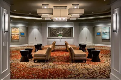 Photo 4 - The Hotel At Auburn University