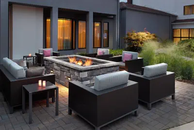 Photo 2 - Courtyard by Marriott Raleigh/Cary