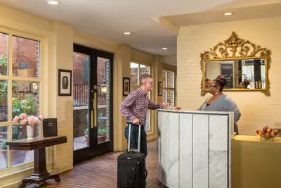 Photo 4 - Linden Row Inn