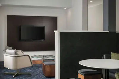 Photo 4 - Courtyard by Marriott Dallas-Fort Worth/Bedford
