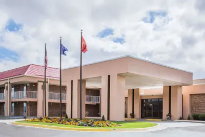 Photo 2 - Ramada by Wyndham Wytheville