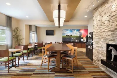 Photo 2 - Fairfield Inn by Marriott Kankakee Bourbonnais