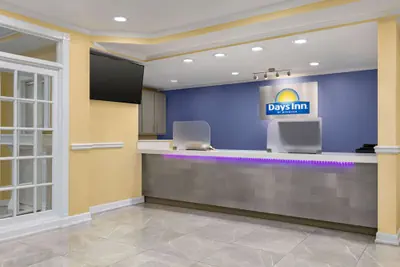 Photo 5 - Days Inn by Wyndham Kingsland GA