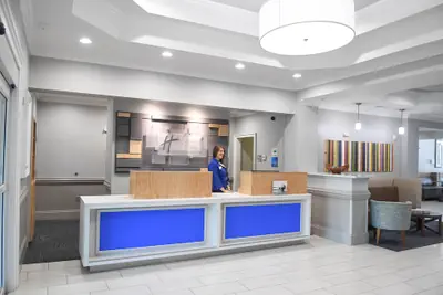Photo 3 - Holiday Inn Express & Suites Valdosta West - Mall Area by IHG