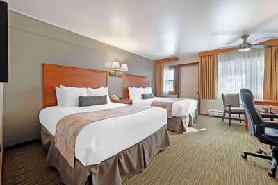 Photo 2 - Best Western Ptarmigan Lodge