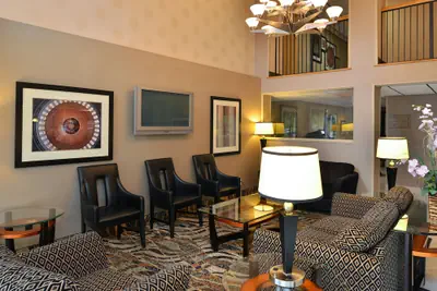 Photo 4 - Comfort Inn & Suites Alexandria West