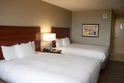 Photo 4 - DoubleTree by Hilton Kansas City - Overland Park