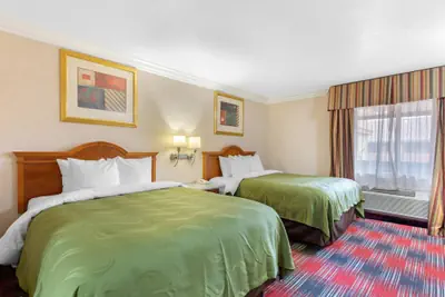 Photo 2 - Quality Inn & Suites Oceanside near Camp Pendleton