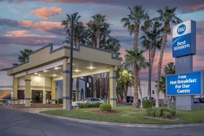 Photo 2 - Best Western Pahrump Oasis