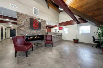 Photo 4 - Red Roof Inn Lumberton