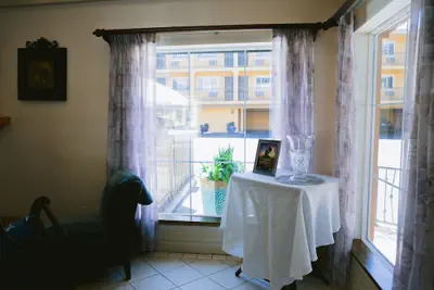 Photo 5 - Napa Valley Hotel & Suites