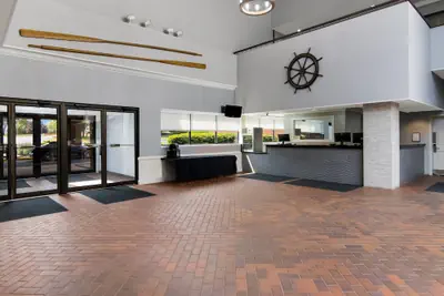 Photo 3 - The Inn on Maritime Bay, an Ascend Collection Hotel