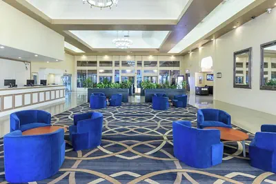 Photo 3 - Alexis Park All Suite Resort