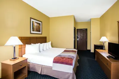 Photo 3 - Baymont by Wyndham Helena