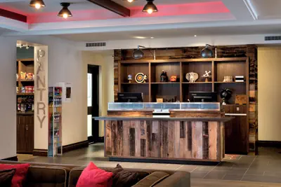Photo 2 - The Crossroads Hotel, Newburgh
