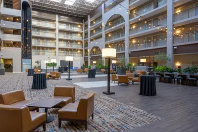 Photo 2 - Embassy Suites by Hilton Seattle Bellevue