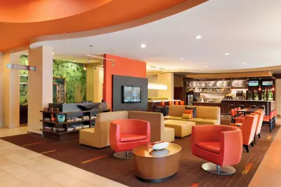 Photo 3 - Courtyard by Marriott Peoria