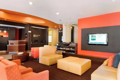 Photo 2 - Courtyard by Marriott Peoria