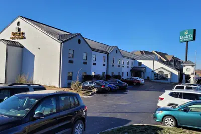 Photo 2 - Quality Inn & Suites Columbia I-70