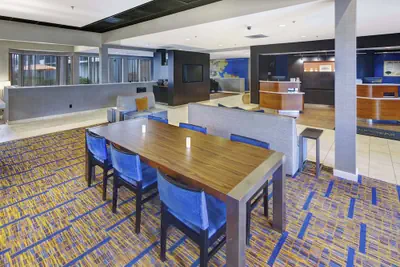 Photo 4 - Courtyard by Marriott Chicago Glenview/Northbrook