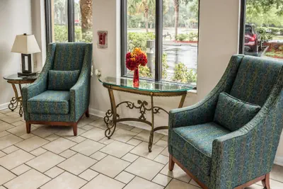 Photo 5 - Econo Lodge Palm Coast Central
