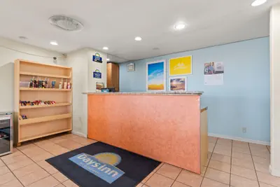 Photo 4 - Days Inn by Wyndham Socorro