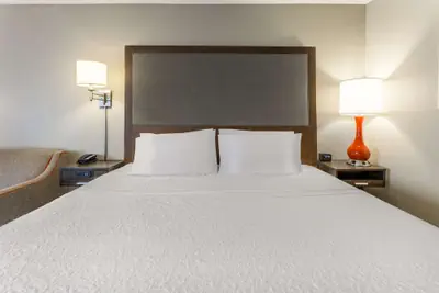 Photo 5 - Hampton Inn Eau Claire