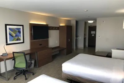 Photo 5 - Holiday Inn Express Arlington by IHG