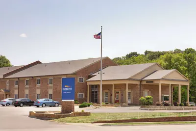 Photo 2 - Baymont by Wyndham Kansas City KU Medical Center