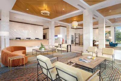 Photo 4 - DoubleTree by Hilton San Diego Bayside