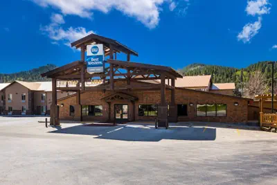 Photo 2 - Best Western Golden Spike Inn & Suites