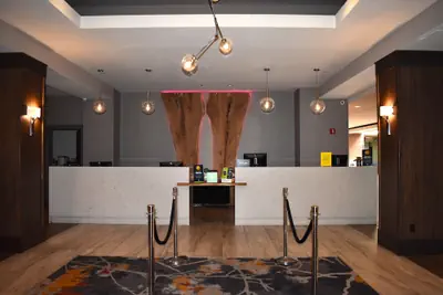 Photo 5 - DoubleTree by Hilton Chicago - Oak Brook