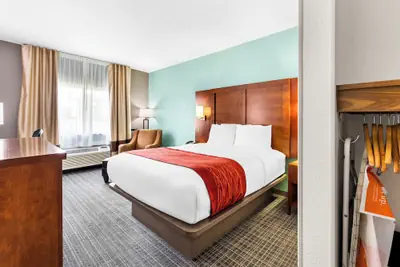 Photo 5 - Comfort Inn Marion