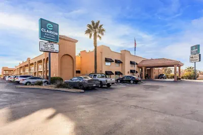 Photo 2 - Clarion Suites St George - Convention Center Area