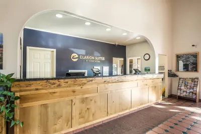 Photo 3 - Clarion Suites St George - Convention Center Area