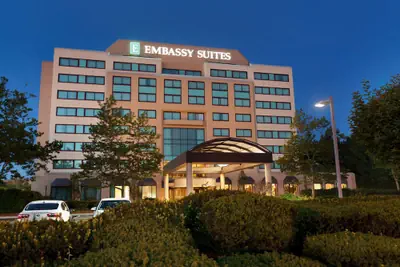 Photo 2 - Embassy Suites by Hilton Boston Waltham
