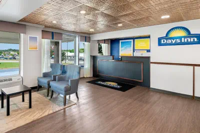 Photo 5 - Days Inn by Wyndham Seneca / Clemson Area