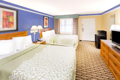 Photo 5 - Days Inn by Wyndham Little Rock/Medical Center