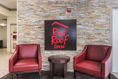 Photo 5 - Red Roof Inn Seattle Airport - SEATAC