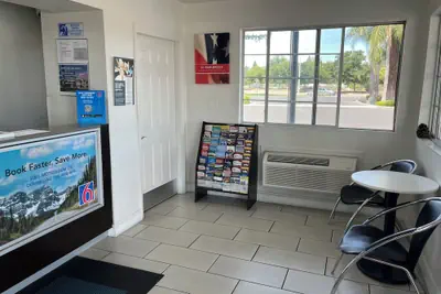 Photo 4 - Motel 6 Visalia, CA