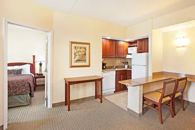 Photo 4 - Staybridge Suites Oak Ridge by IHG