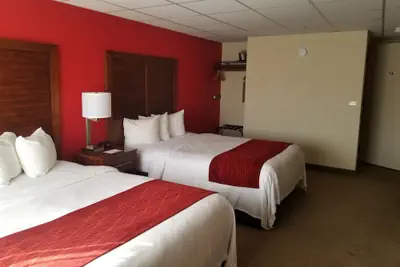 Photo 4 - Ramada by Wyndham Downtown Spokane