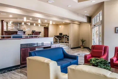 Photo 3 - Quality Inn & Suites Houghton Downtown