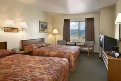Photo 3 - Days Inn by Wyndham Missoula Airport