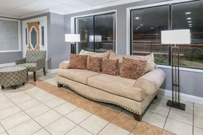 Photo 2 - Knights Inn Longview