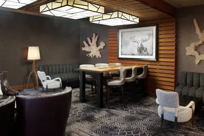Photo 5 - Sheraton Anchorage Hotel