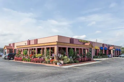 Photo 2 - Days Inn by Wyndham West Allis/Milwaukee